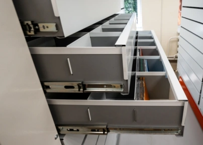 Стеллажи для библиотеки с ящиками для СD – дисков